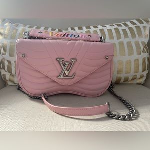 Louis Vuitton New Wave PM Cotton Pink.